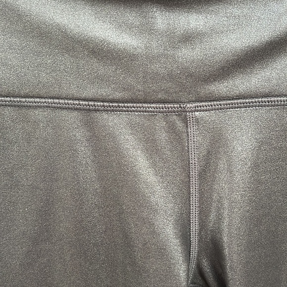 Athlete Shimmer Metallic Gray Silver Pants size XS - Picture 4 of 7